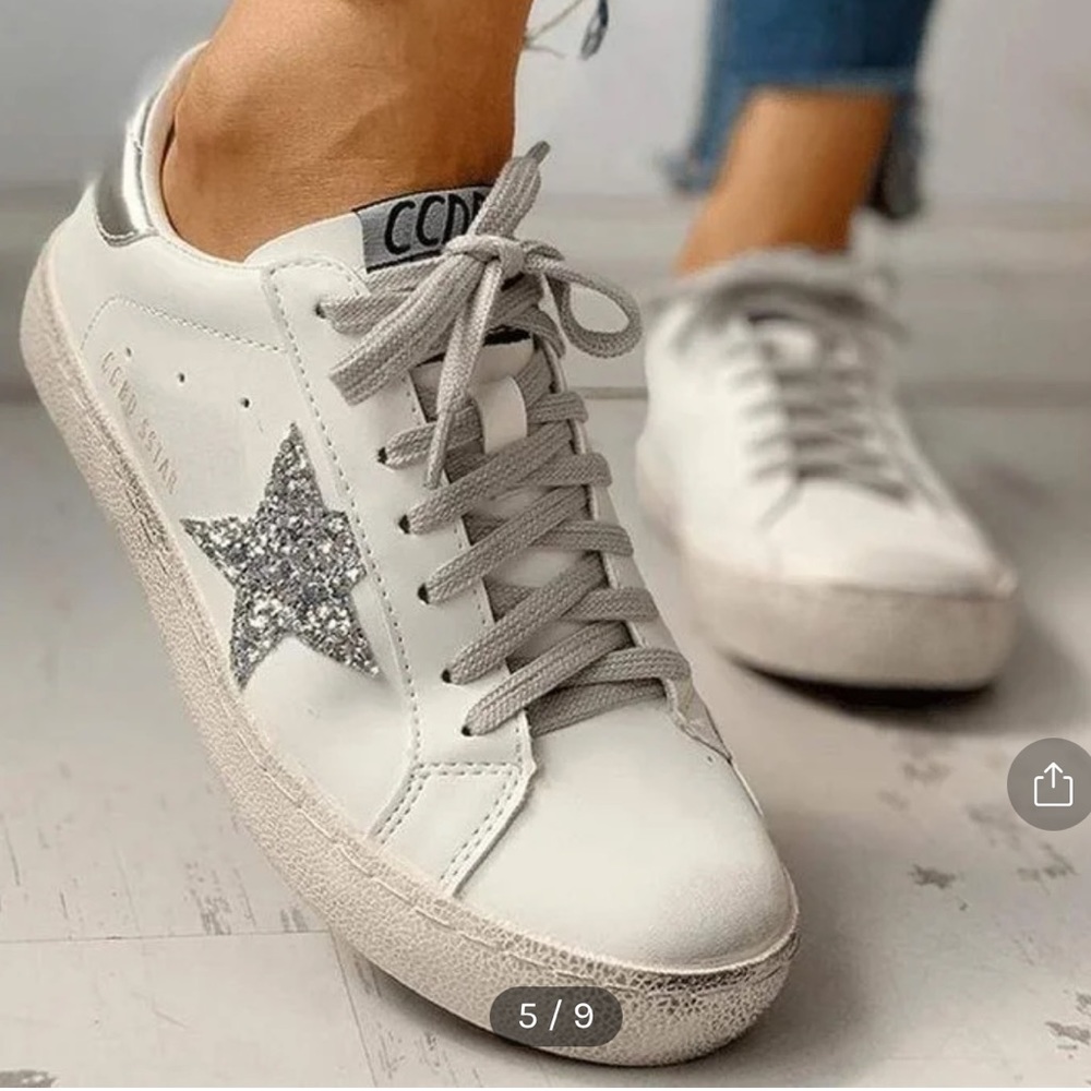 Super cute shoes, worn once!